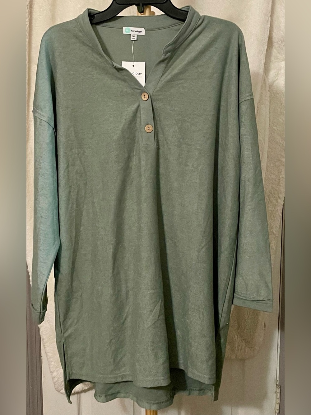Kensie Lightweight Sage Green Henley Tunic Hoodie